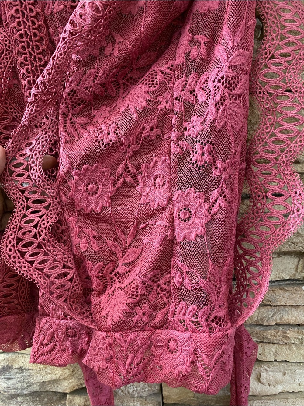 Daytrip Rose Pink Floral Lace Flutter Sleeve Boho Top Medium - Picture 7 of 14